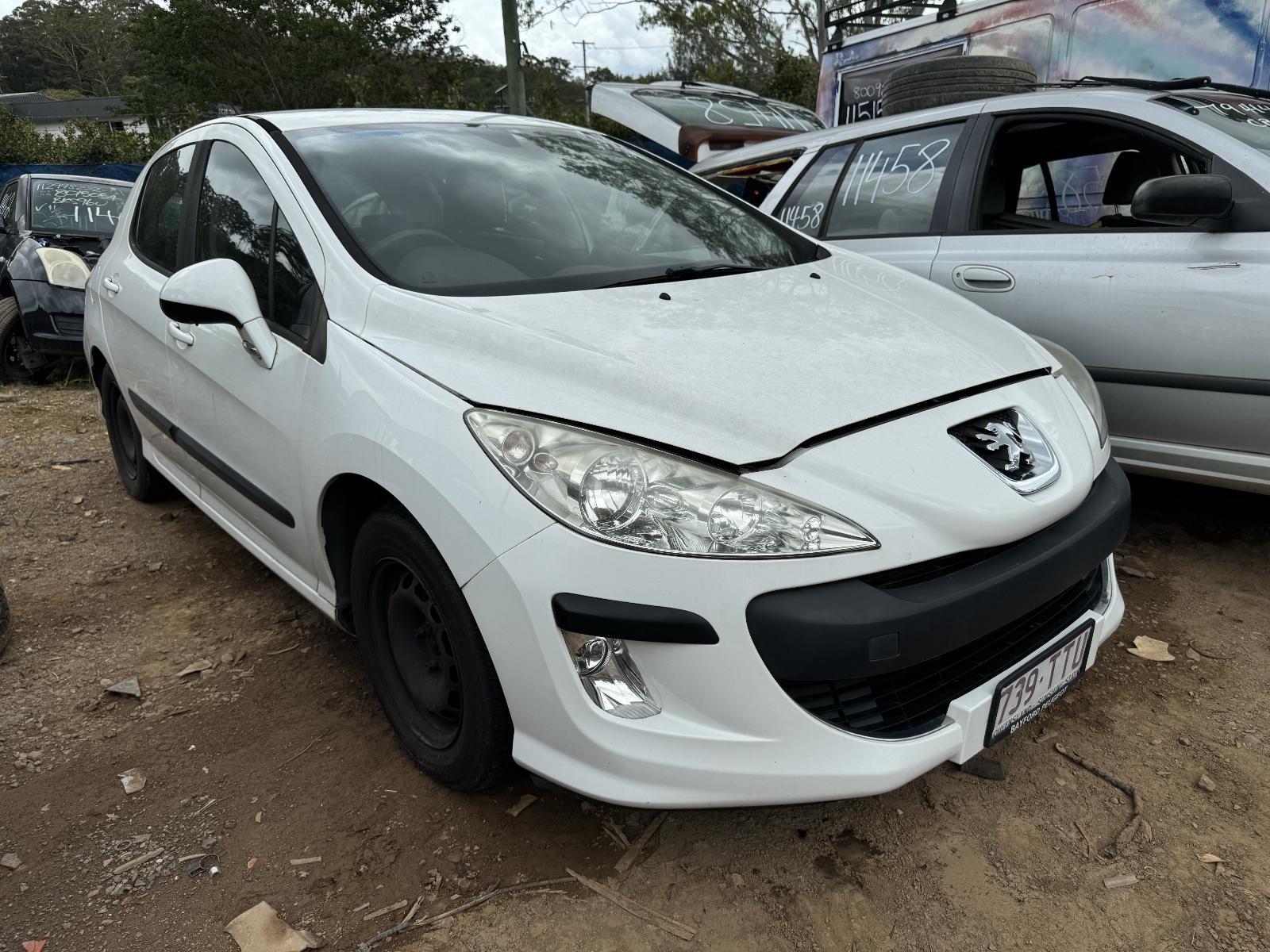 View Auto part Door/Tailgate Seal PEUGEOT 308 2010