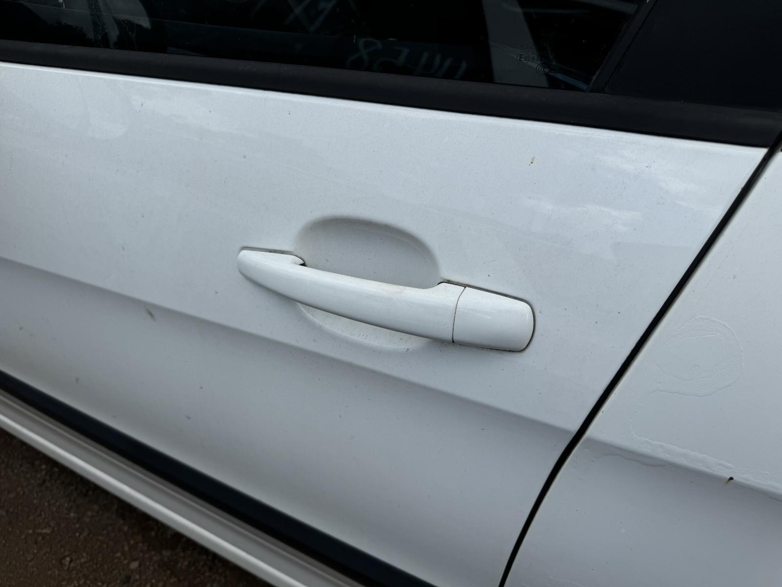 View Auto part Door Handle PEUGEOT 308 2010