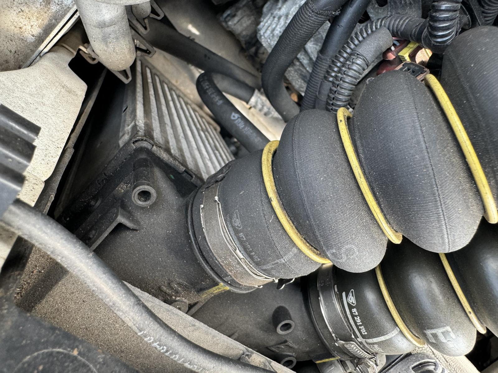 View Auto part Air Cleaner Duct/Hos PEUGEOT 308 2010