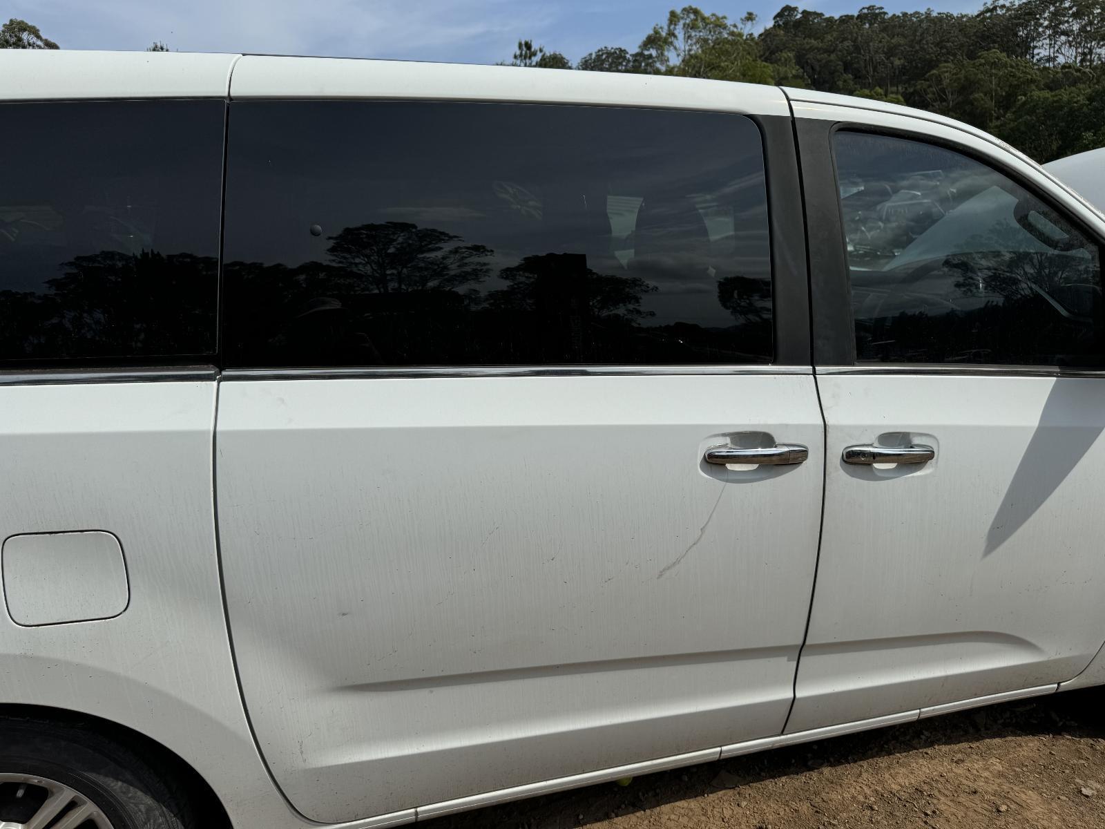 View Auto part RIGHT_REAR_DOOR_SLIDING LDV G10 2017
