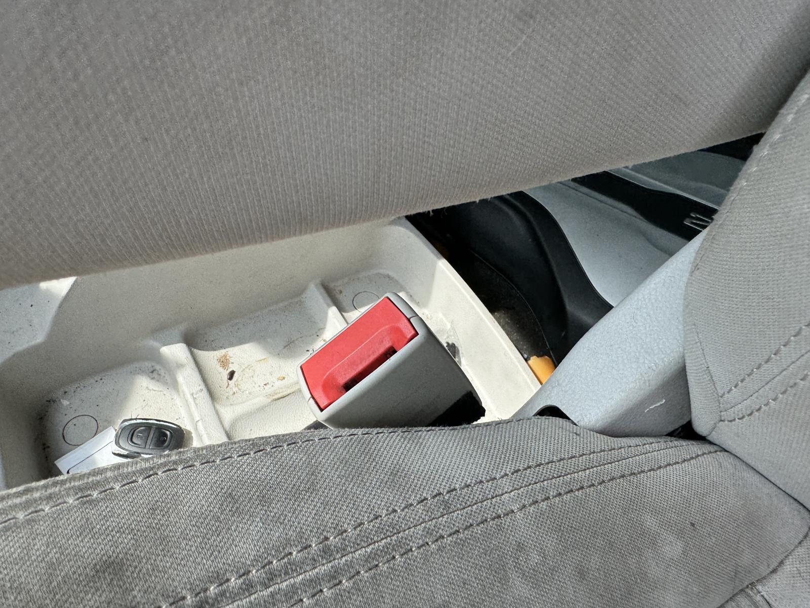 View Auto part Seatbelt/Stalk LDV G10 2017