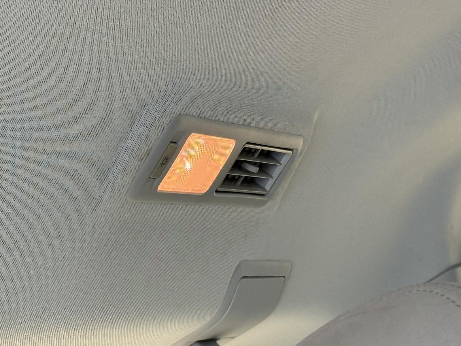 View Auto part Courtesy Light LDV G10 2017