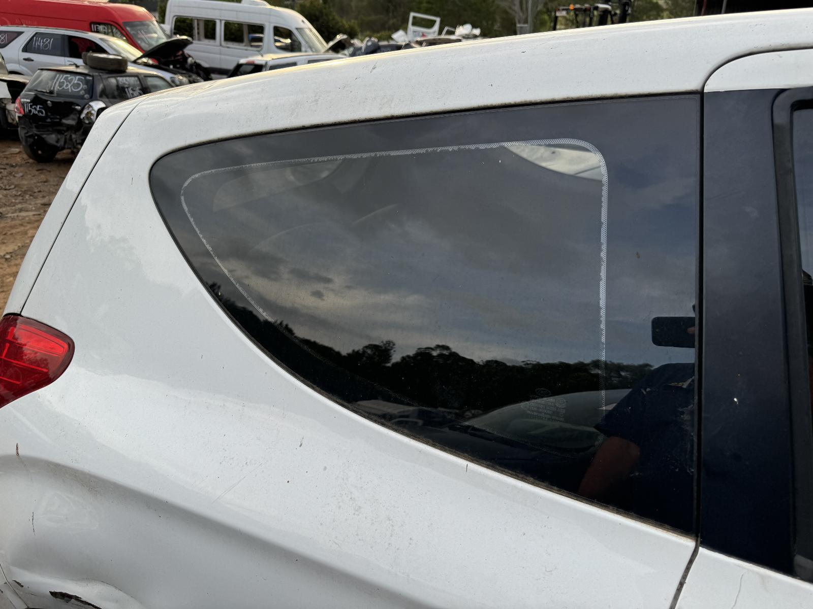 View Auto part Right Rear Side Glass HYUNDAI I20 2011