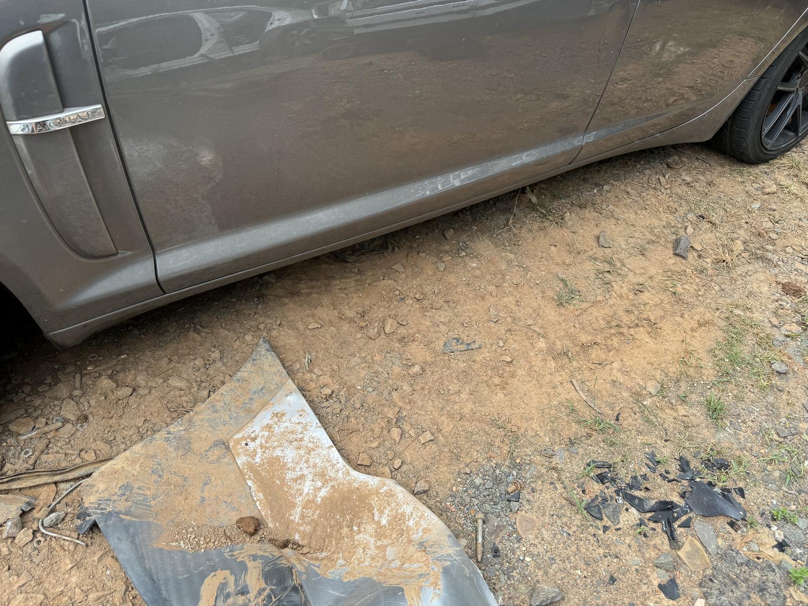 View Auto part Side Step/Skirt JAGUAR XF 2008