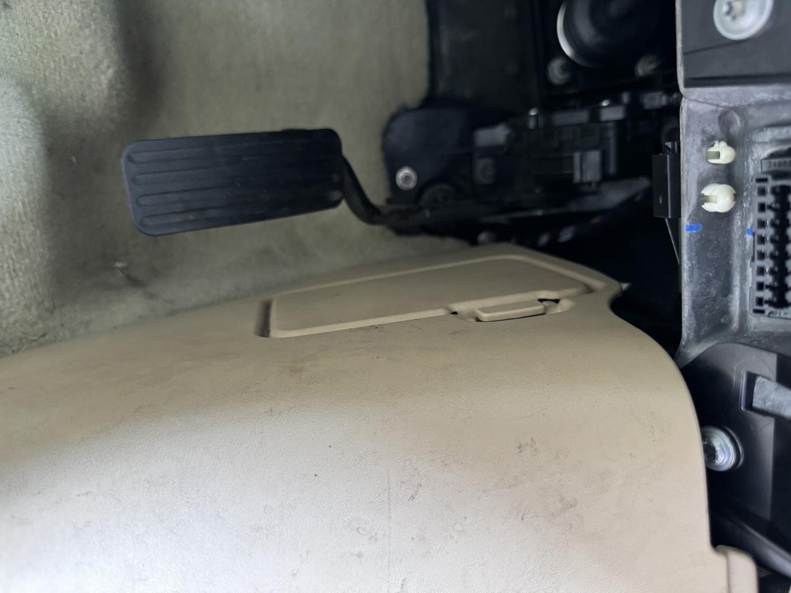 View Auto part Pedal Assembly JAGUAR XF 2008