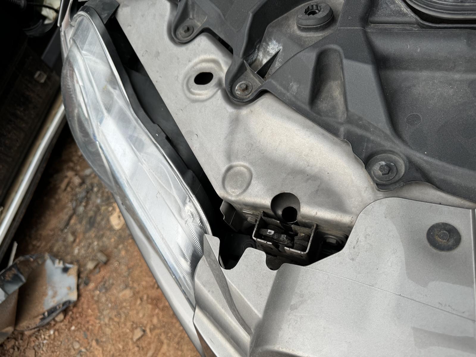 View Auto part Bonnet Lock/Support JAGUAR XF 2008