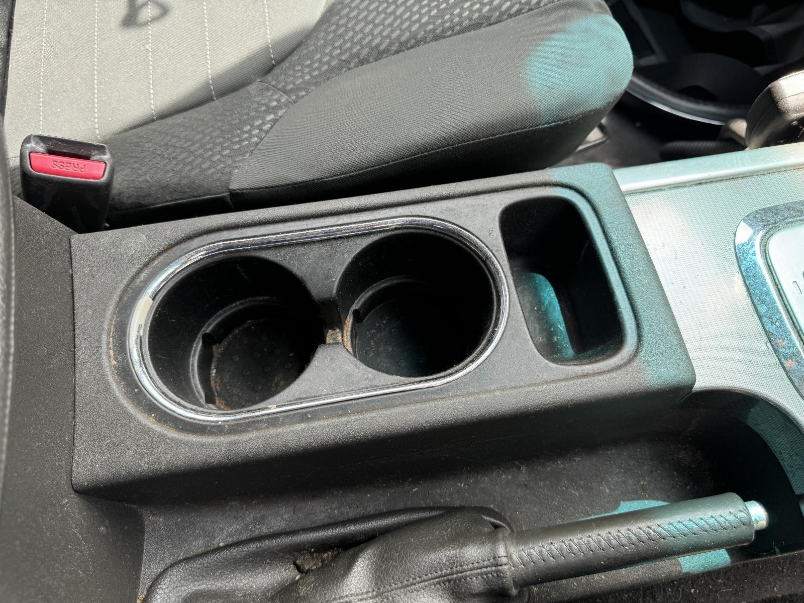 View Auto part Console NISSAN NAVARA 2011