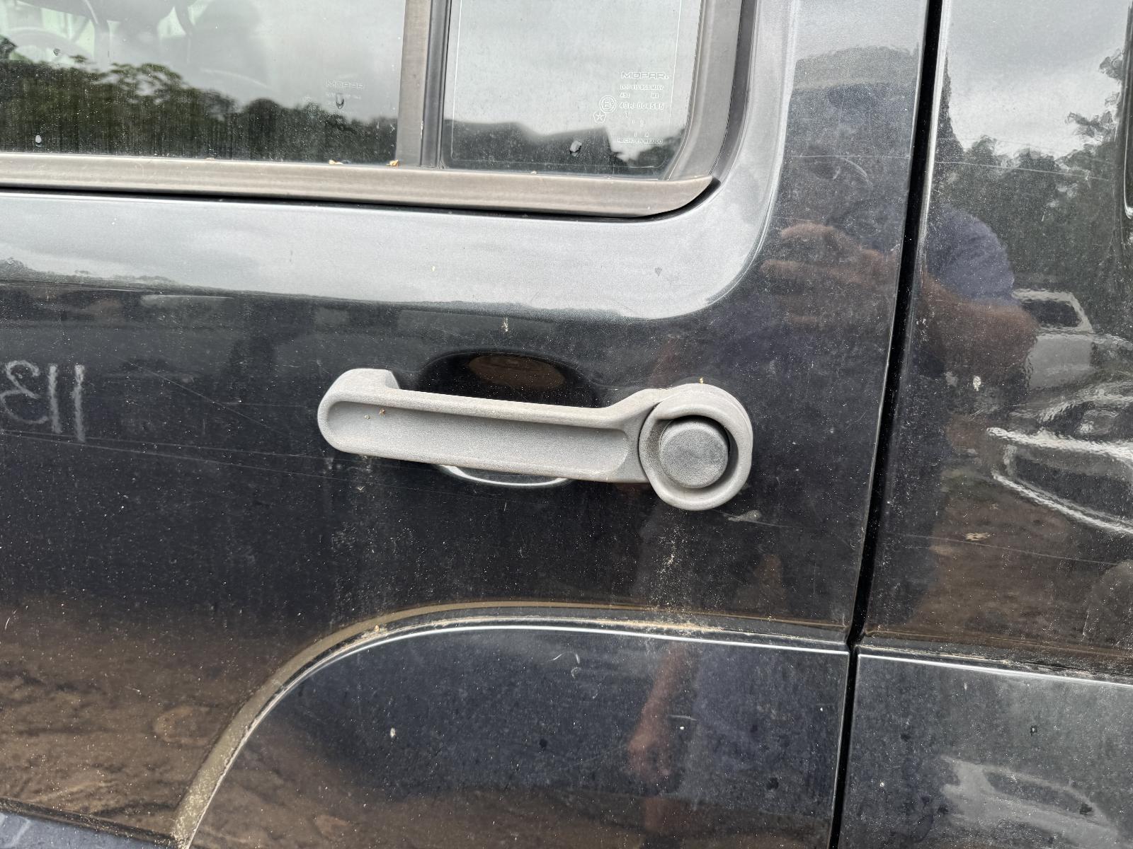 View Auto part Door Handle JEEP CHEROKEE 2012