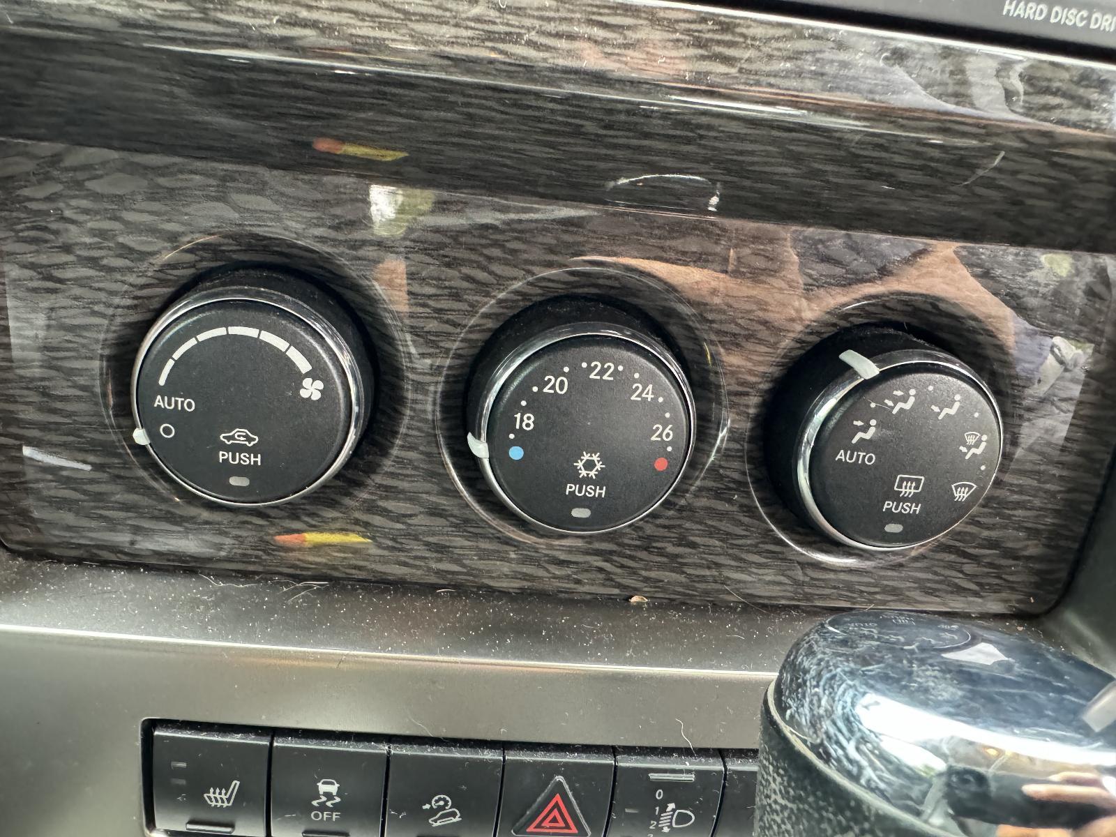 View Auto part Heater/Ac Controls JEEP CHEROKEE 2012