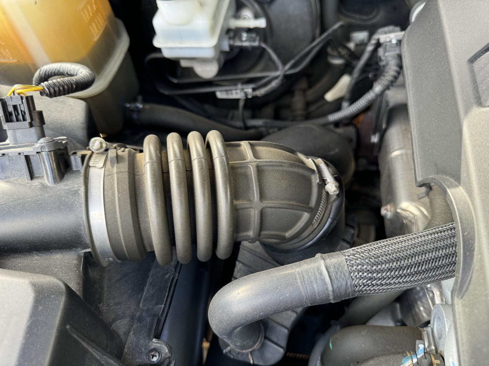 View Auto part Air Cleaner Duct/Hos LDV T60 2019