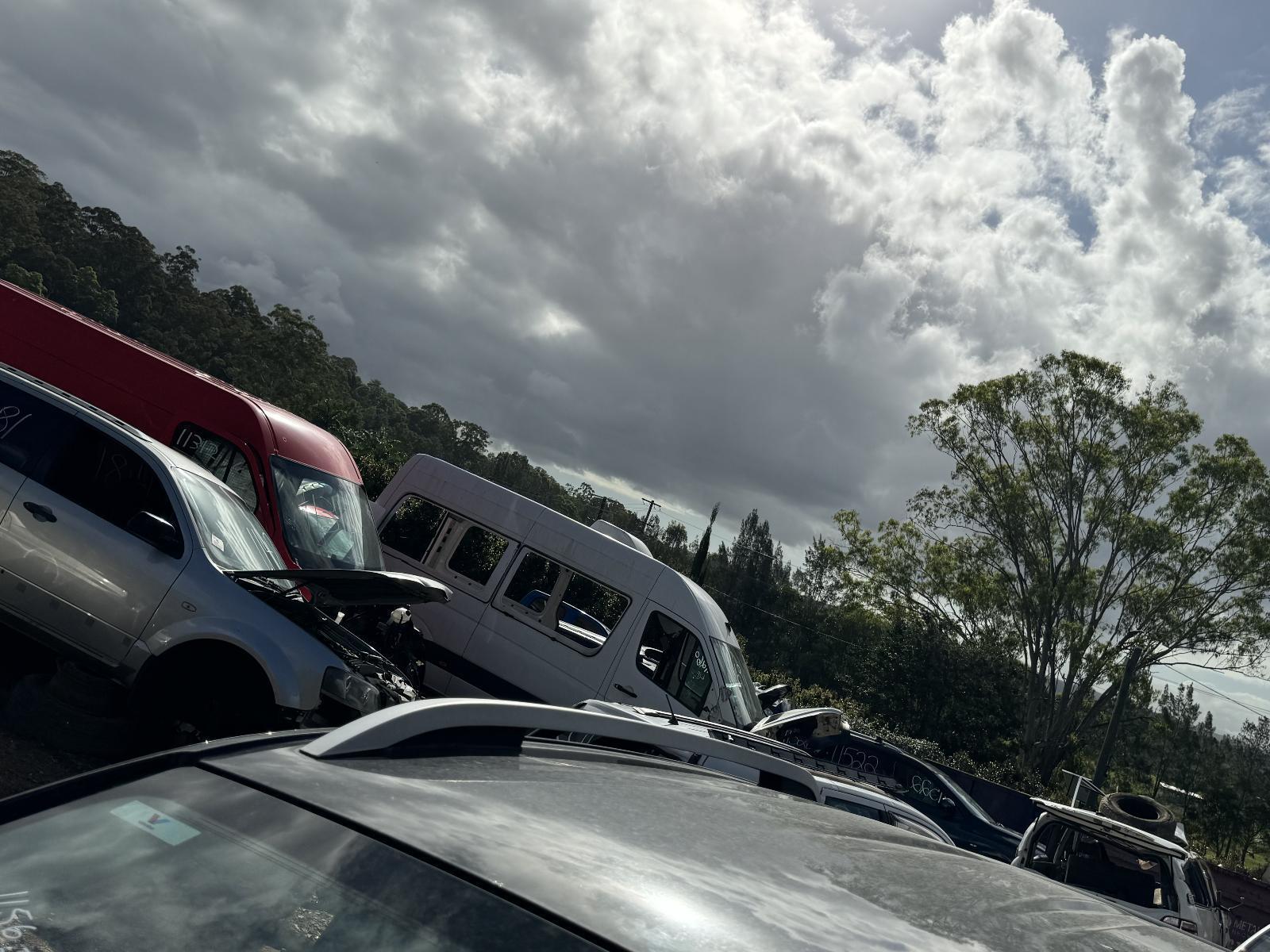 View Auto part Roof Rack/Bars LDV T60 2019