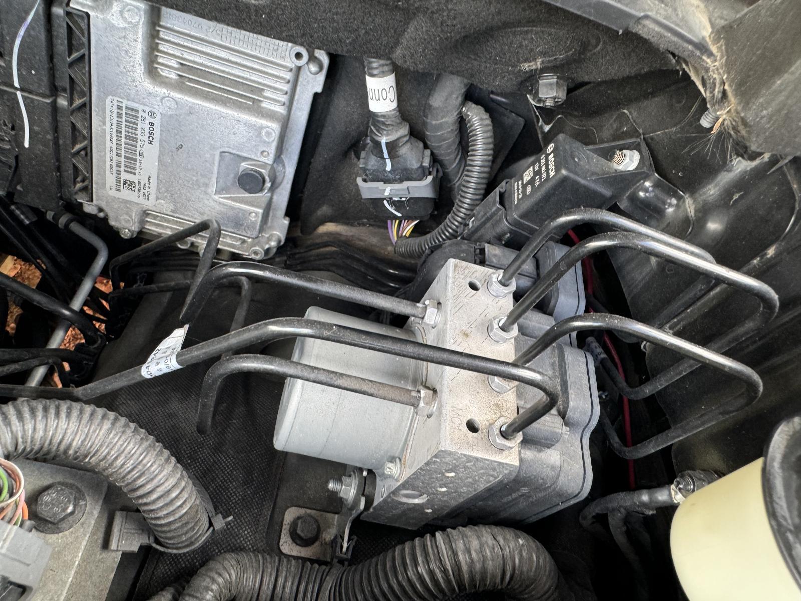 View Auto part Abs Pump/Modulator LDV T60 2019