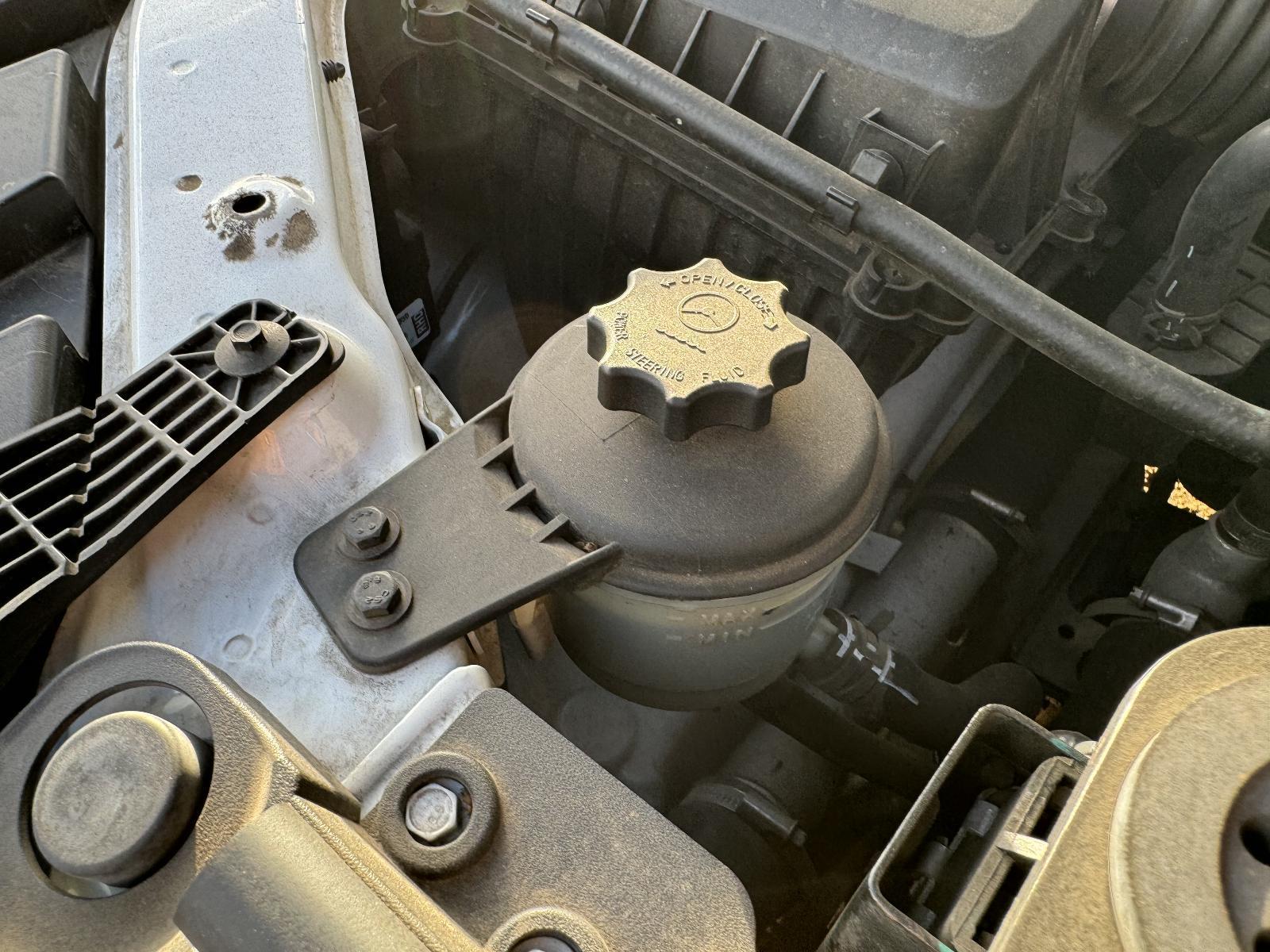 View Auto part P/S Reservoir LDV T60 2020