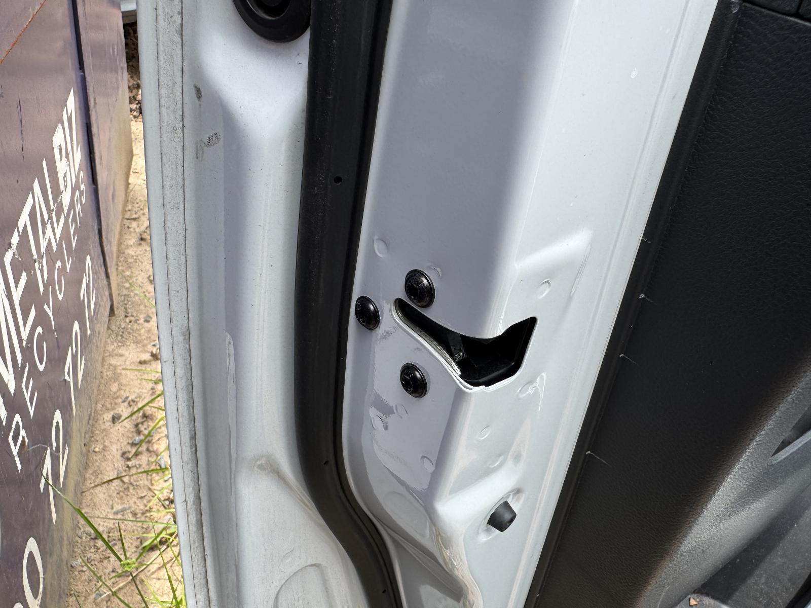 View Auto part Door/Boot/Gate Lock LDV G10 2021
