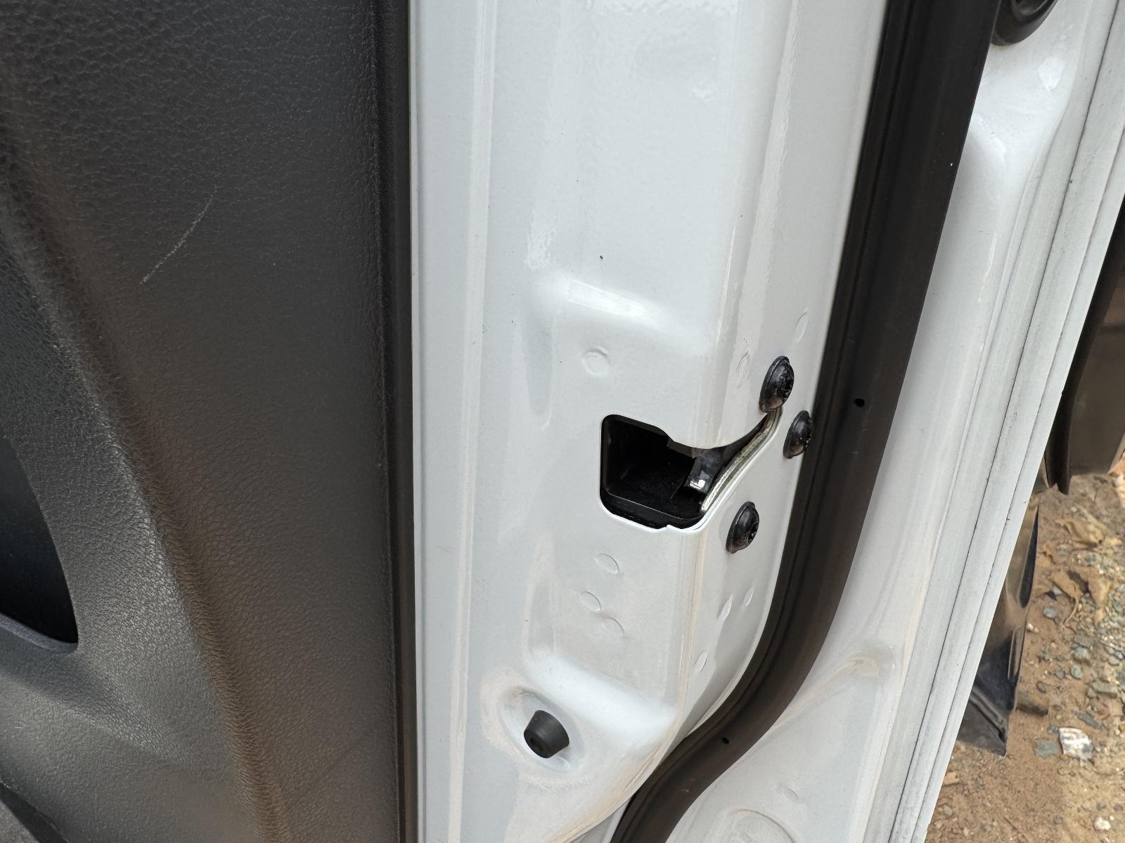 View Auto part Door/Boot/Gate Lock LDV G10 2021