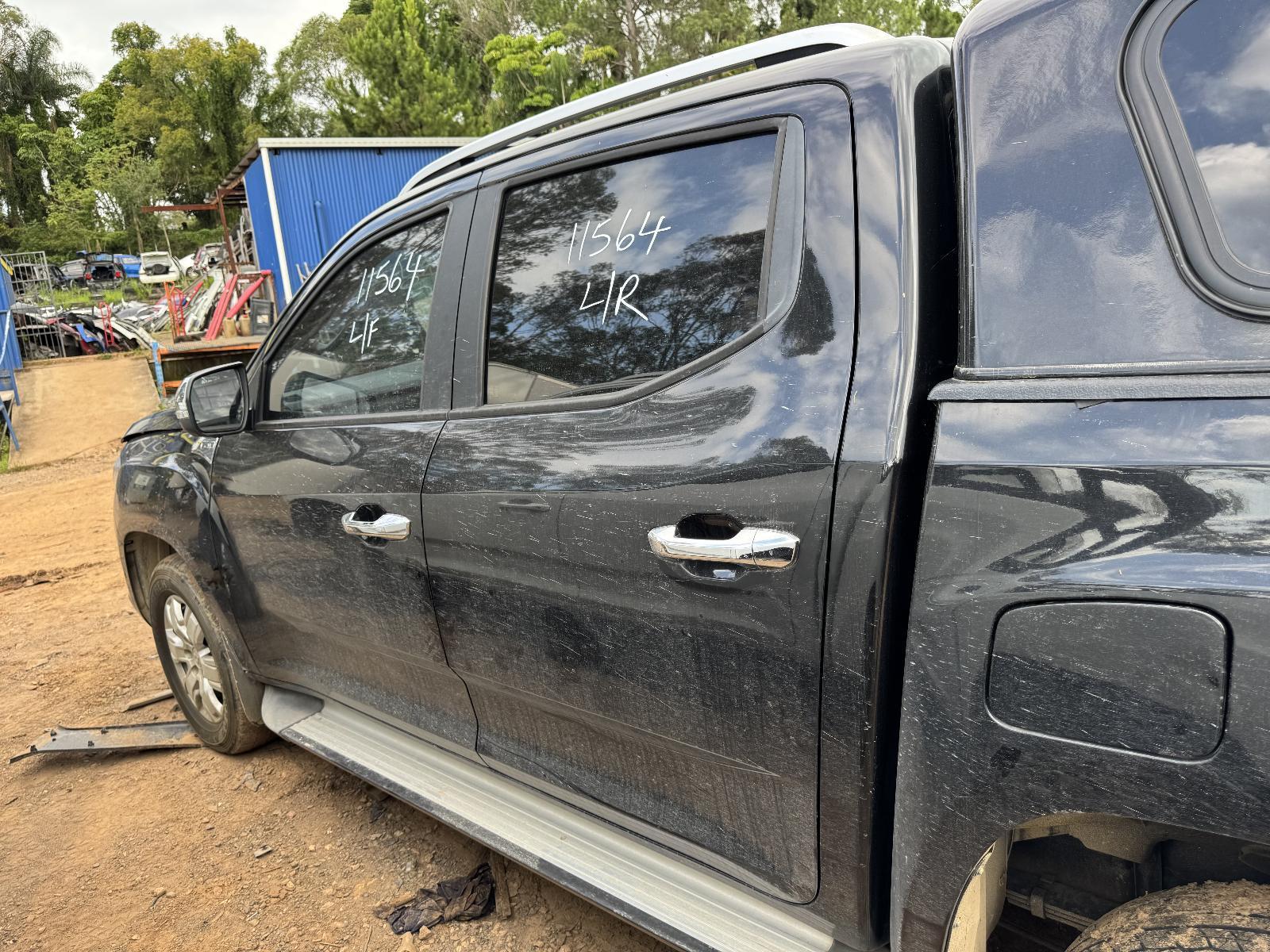 View Auto part Left Rear Door/Sliding LDV T60 2018