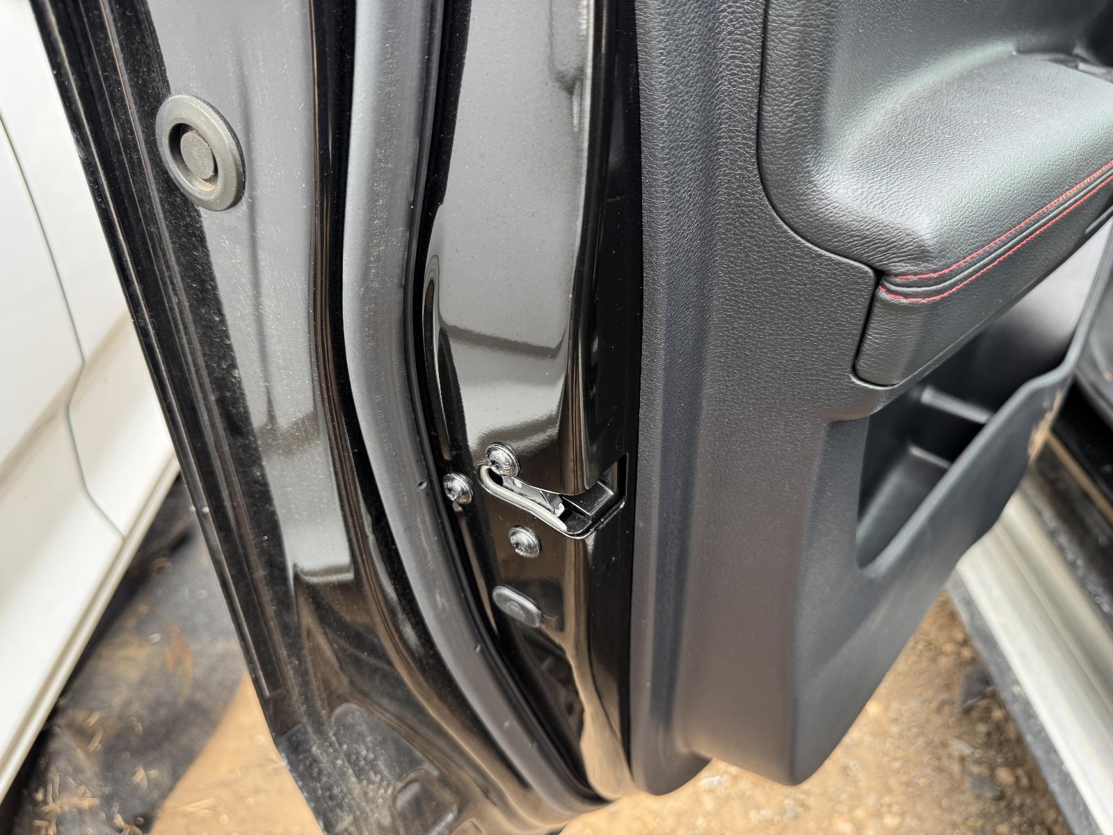 View Auto part Door/Boot/Gate Lock LDV T60 2018