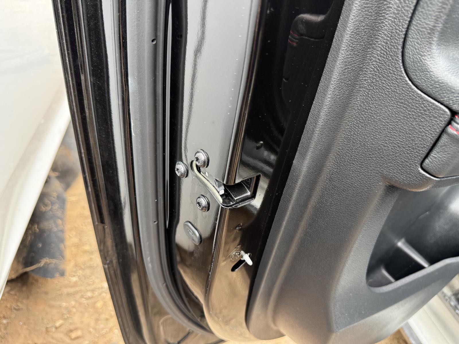 View Auto part Door/Boot/Gate Lock LDV T60 2018