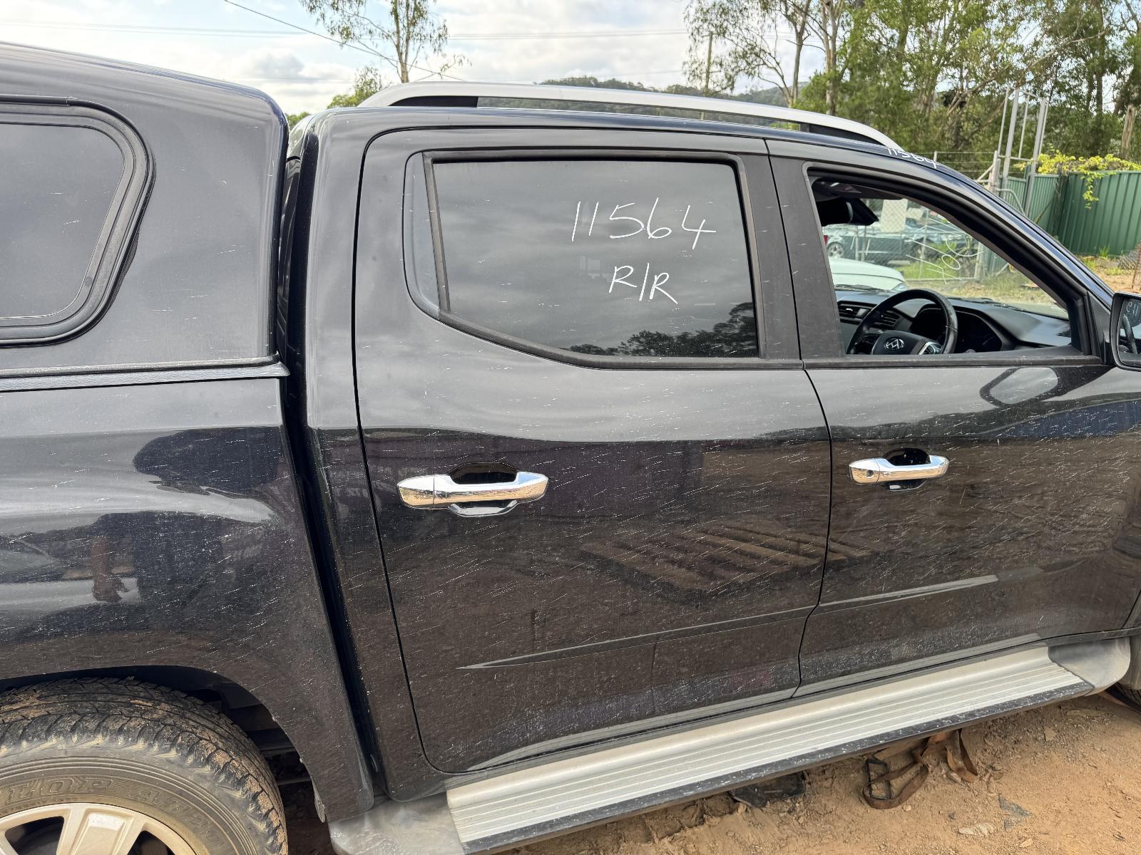 View Auto part RIGHT_REAR_DOOR_SLIDING LDV T60 2018