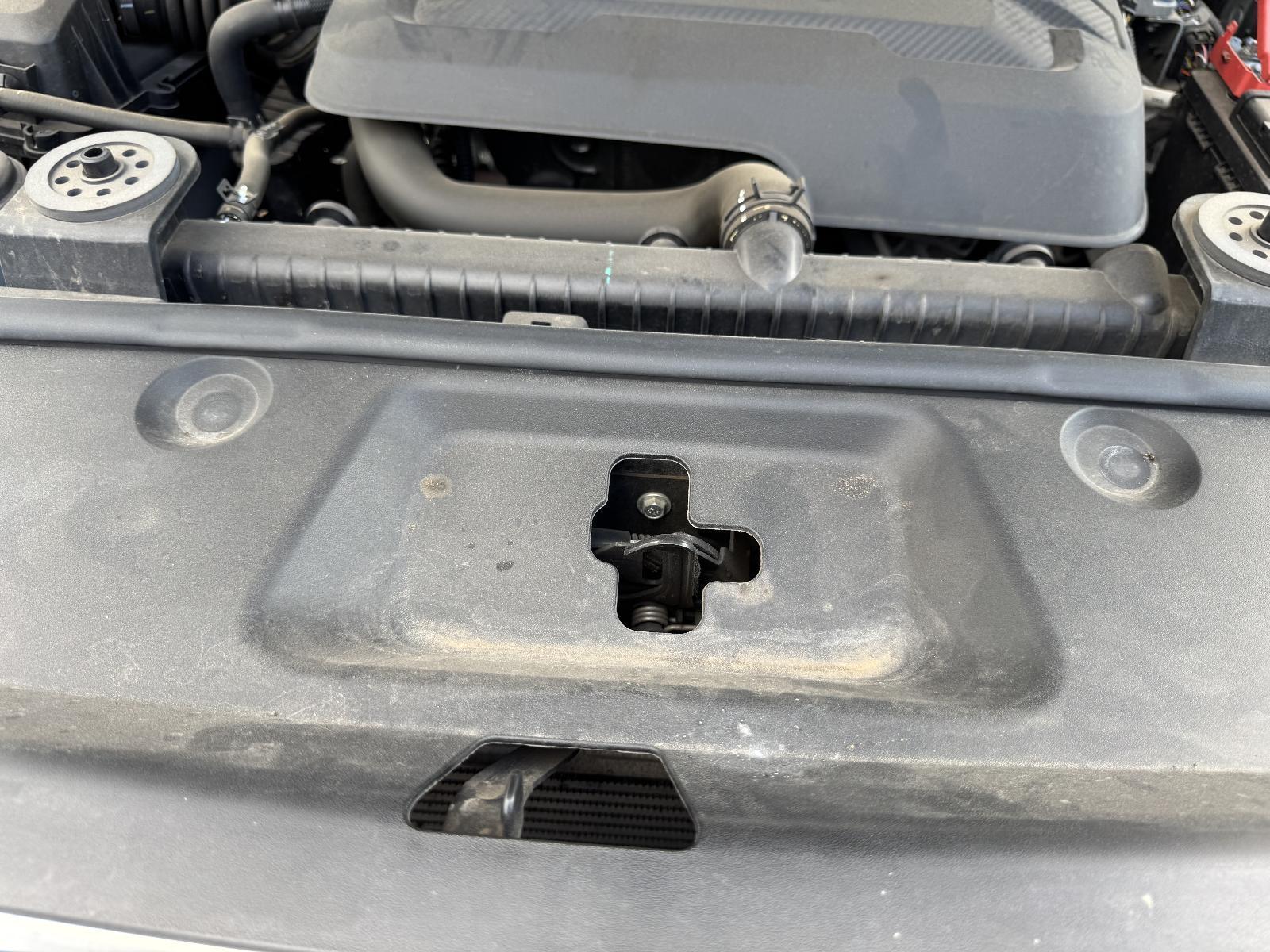 View Auto part Bonnet Lock/Support LDV T60 2018
