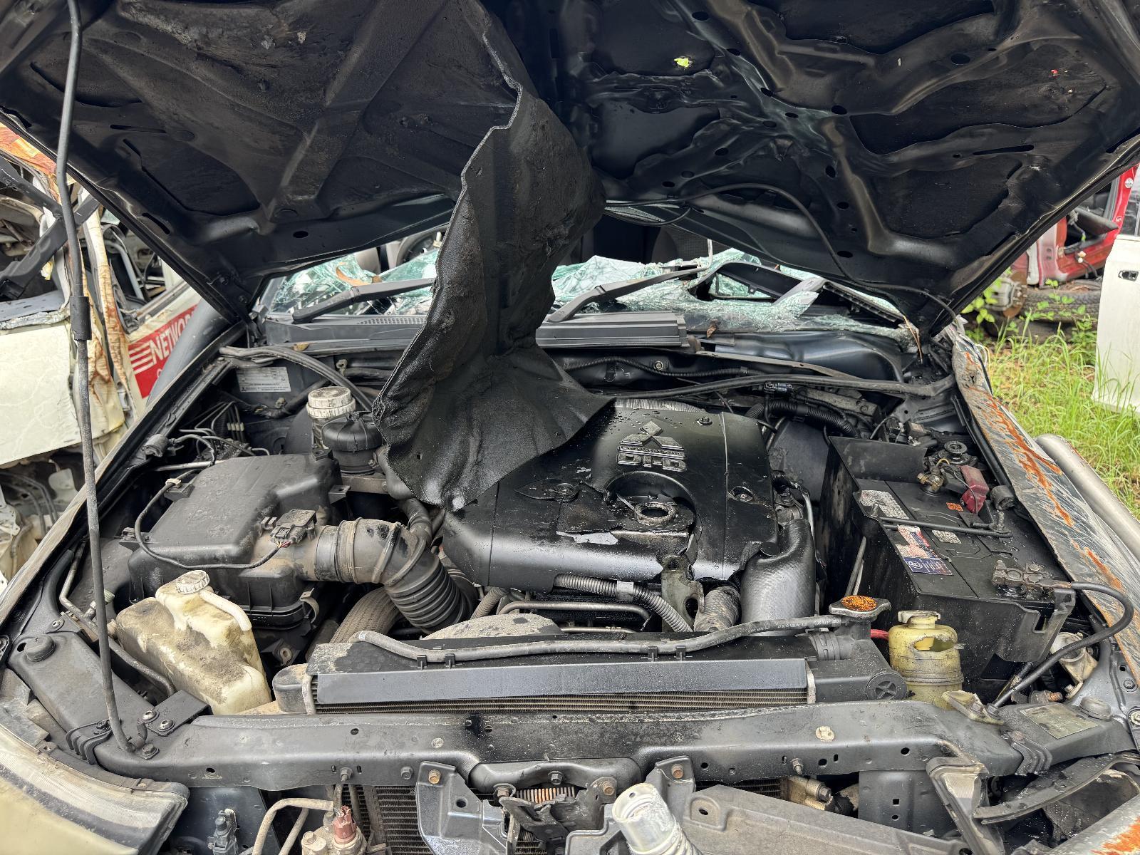 View Auto part Radiator MITSUBISHI TRITON 2007