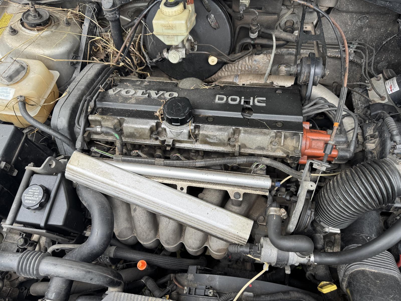 View Auto part Radiator VOLVO S70/V70/C70 1997