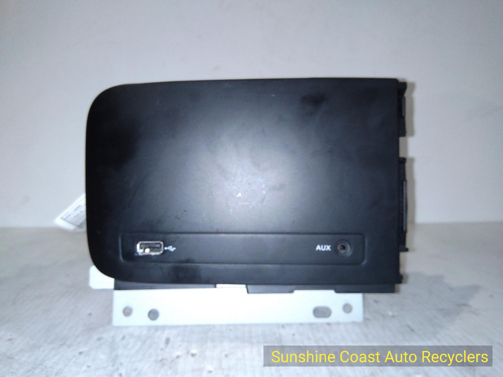 View Auto part Radio/Cd/Dvd/Sat/Tv Ldv G10 2021
