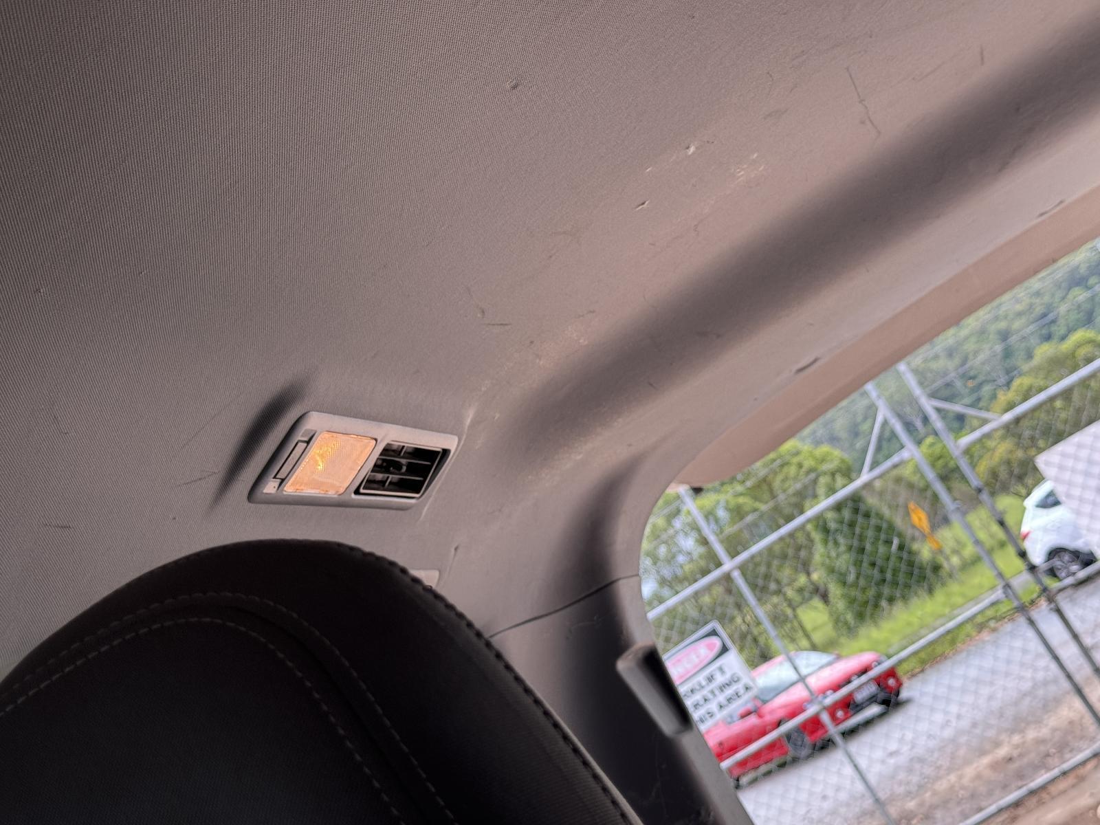View Auto part Courtesy Light LDV G10 2019
