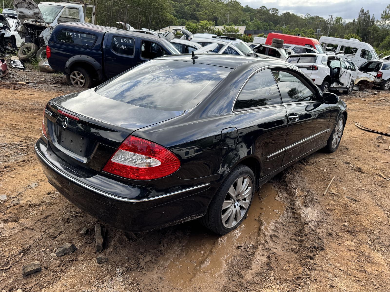 View Auto part Caliper MERCEDES CLK 2007