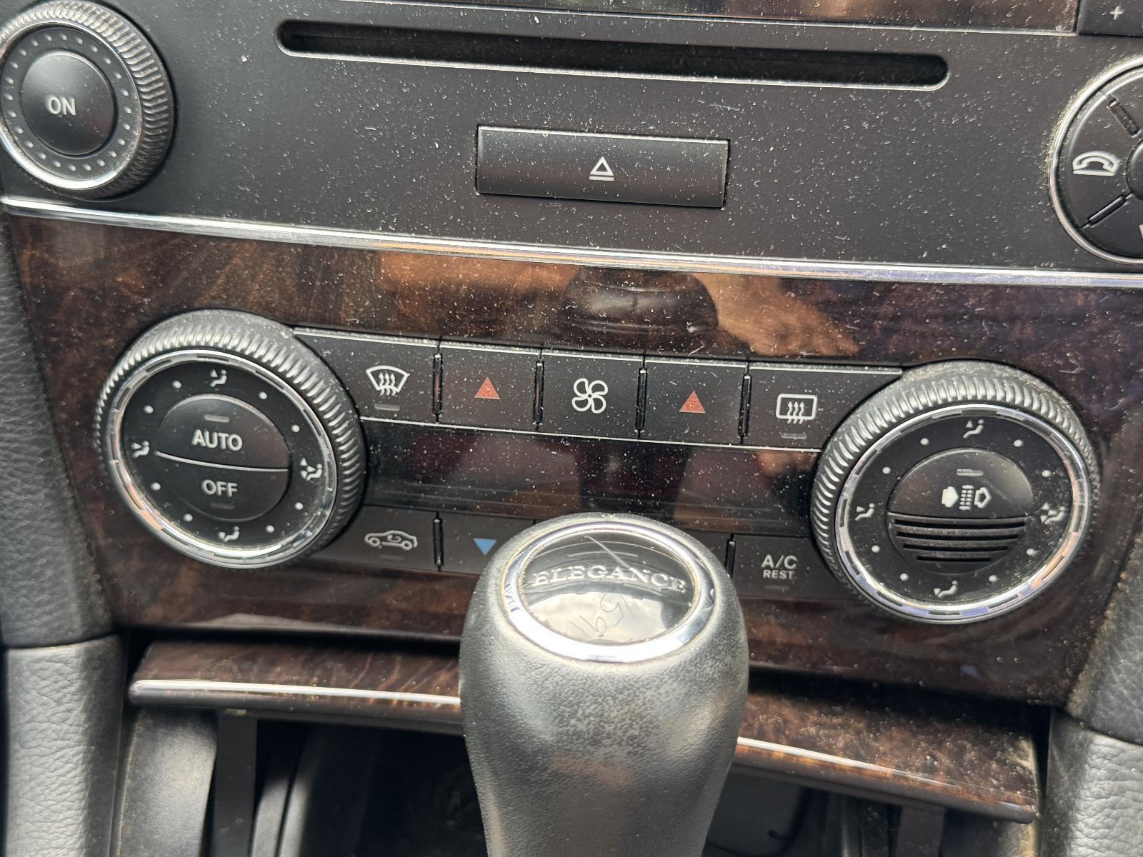View Auto part Heater/Ac Controls MERCEDES CLK 2007