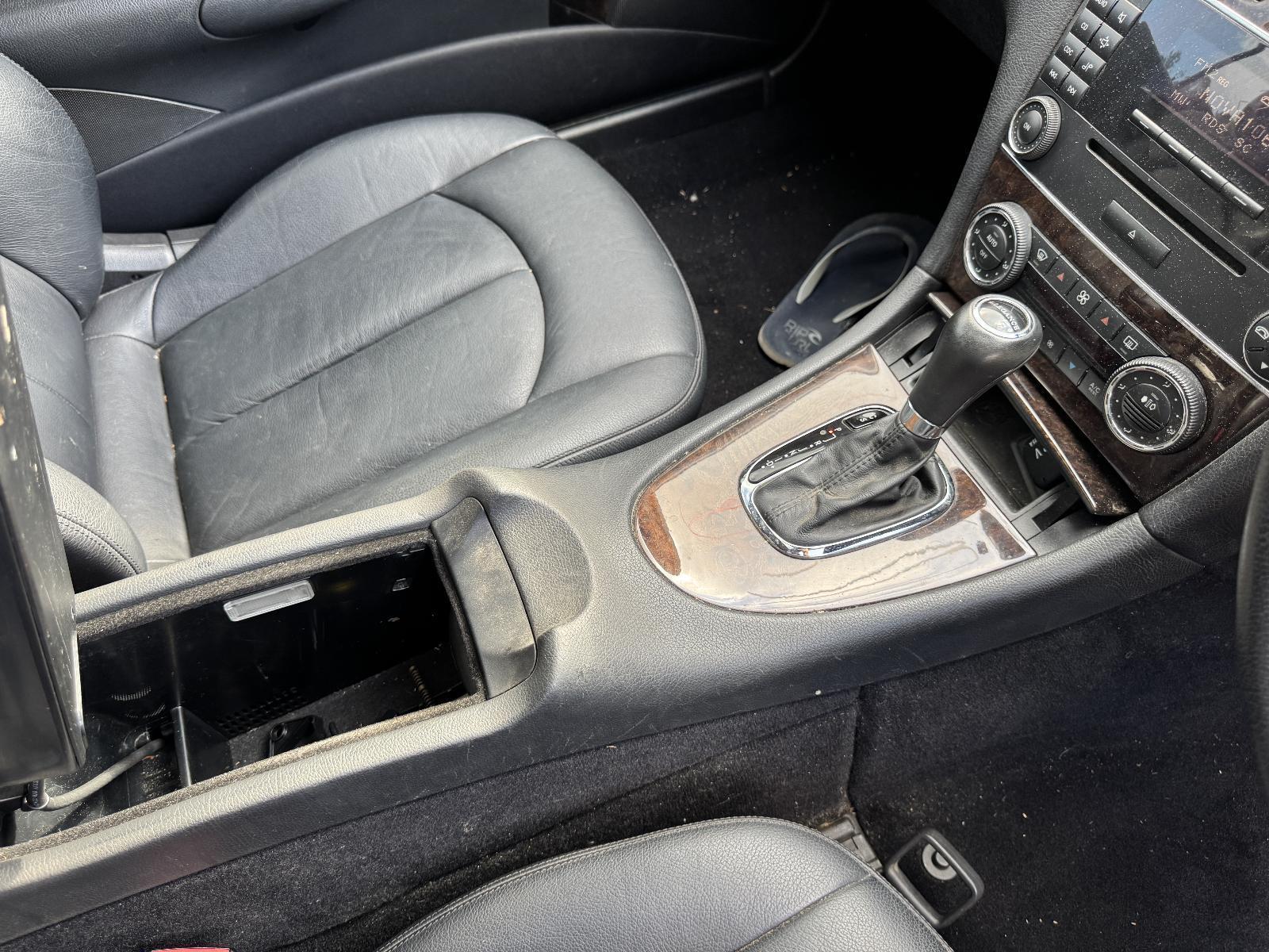 View Auto part Console MERCEDES CLK 2007