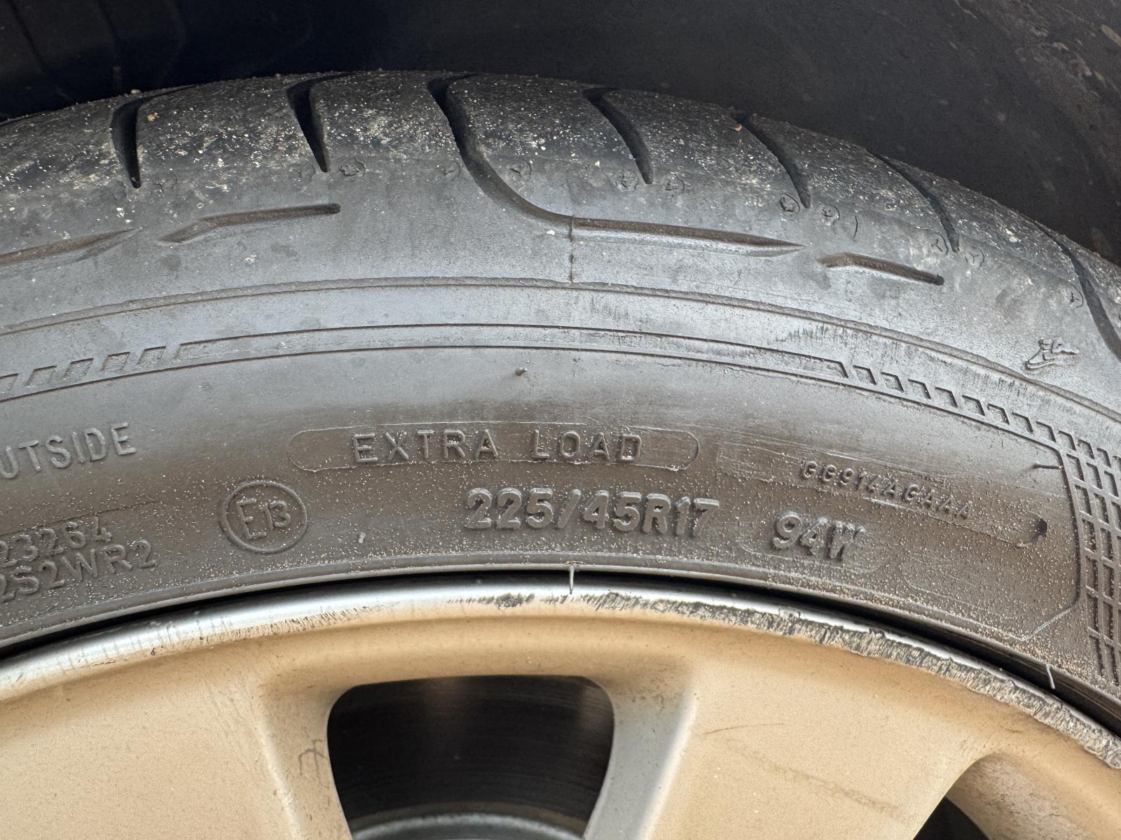 View Auto part Tyre MERCEDES CLK 2007