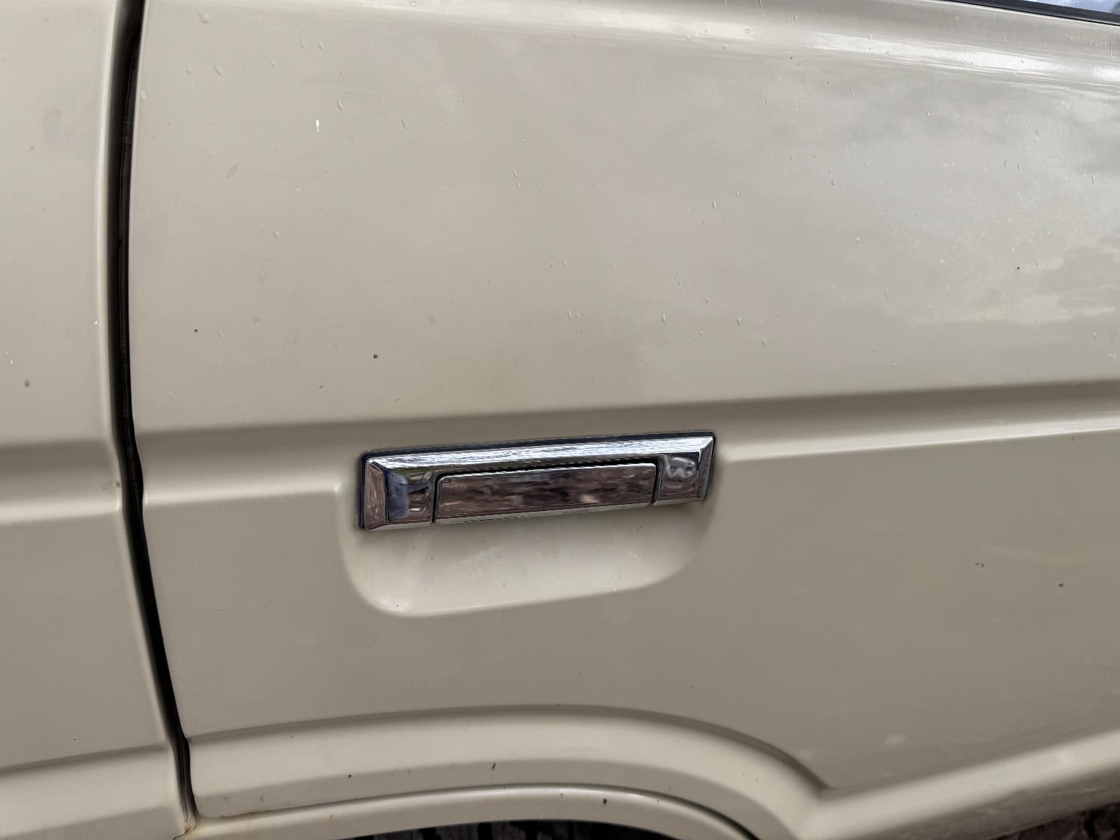 View Auto part Door Handle TOYOTA LANDCRUISER 1989