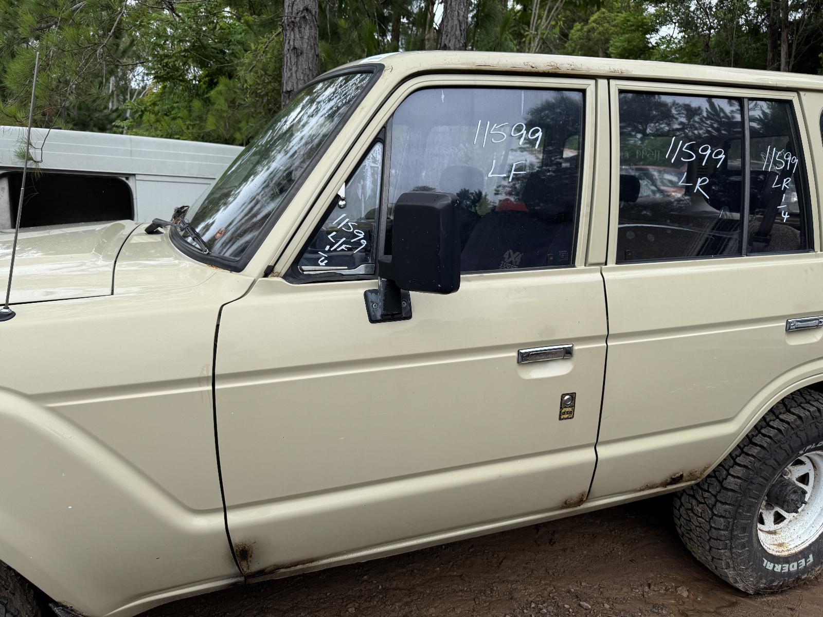 View Auto part Left Front Door TOYOTA LANDCRUISER 1989