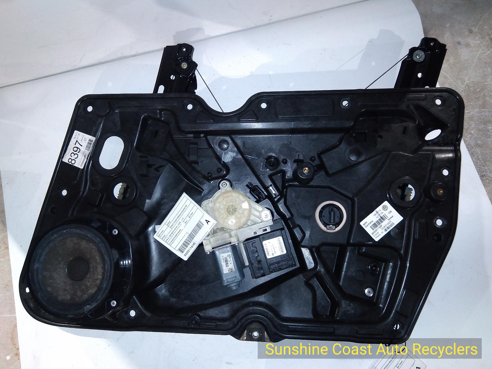 View Auto part Right Front Window Reg/Motor VOLKSWAGEN GOLF 2011