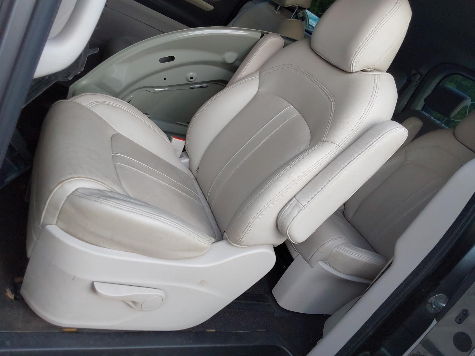 View Auto part 2nd Seat (Rear Seat) LDV G10 2021