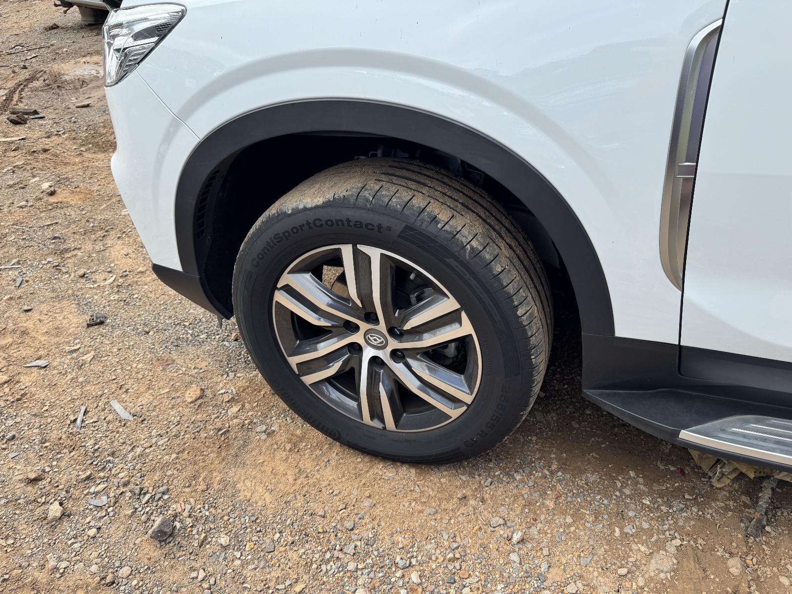 View Auto part Wheel Arch Flare LDV D90 2023
