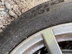 View Auto part Tyre Audi Q5 2011