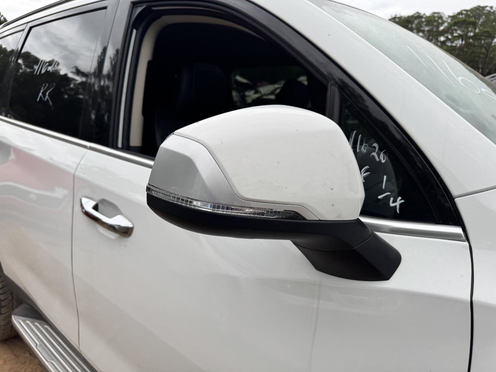 View Auto part Right Door Mirror LDV D90 2022