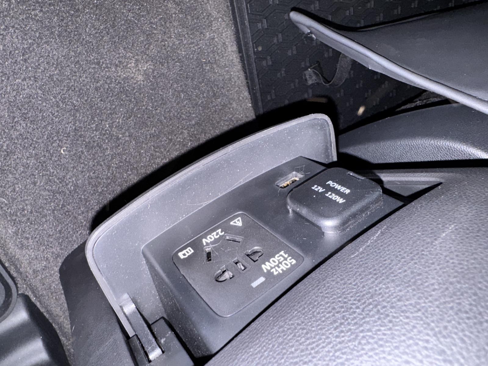 View Auto part Misc Switch/Relay LDV D90 2022