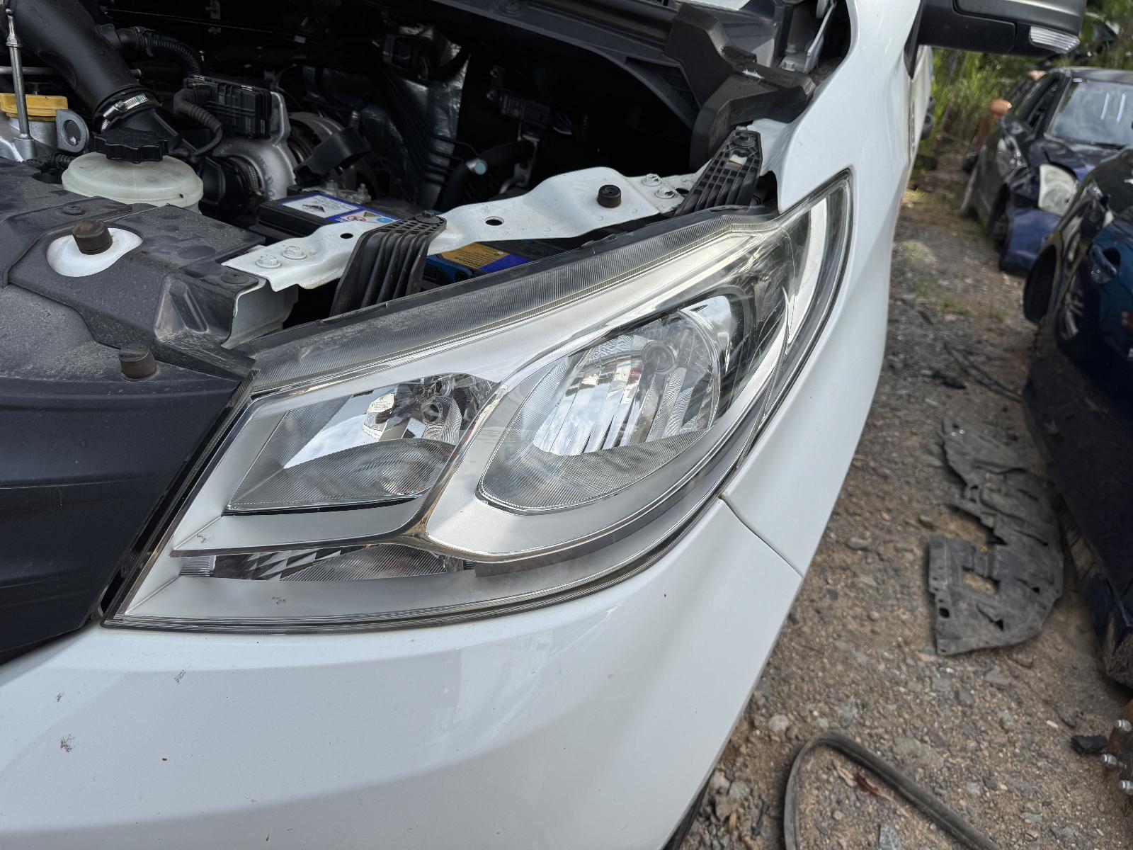 View Auto part Left Headlamp LDV G10 2020