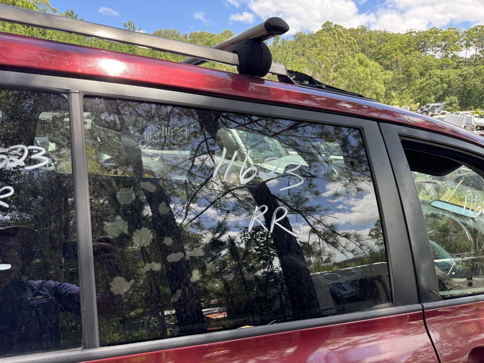 View Auto part Right Rear Door Window TOYOTA KLUGER 2007
