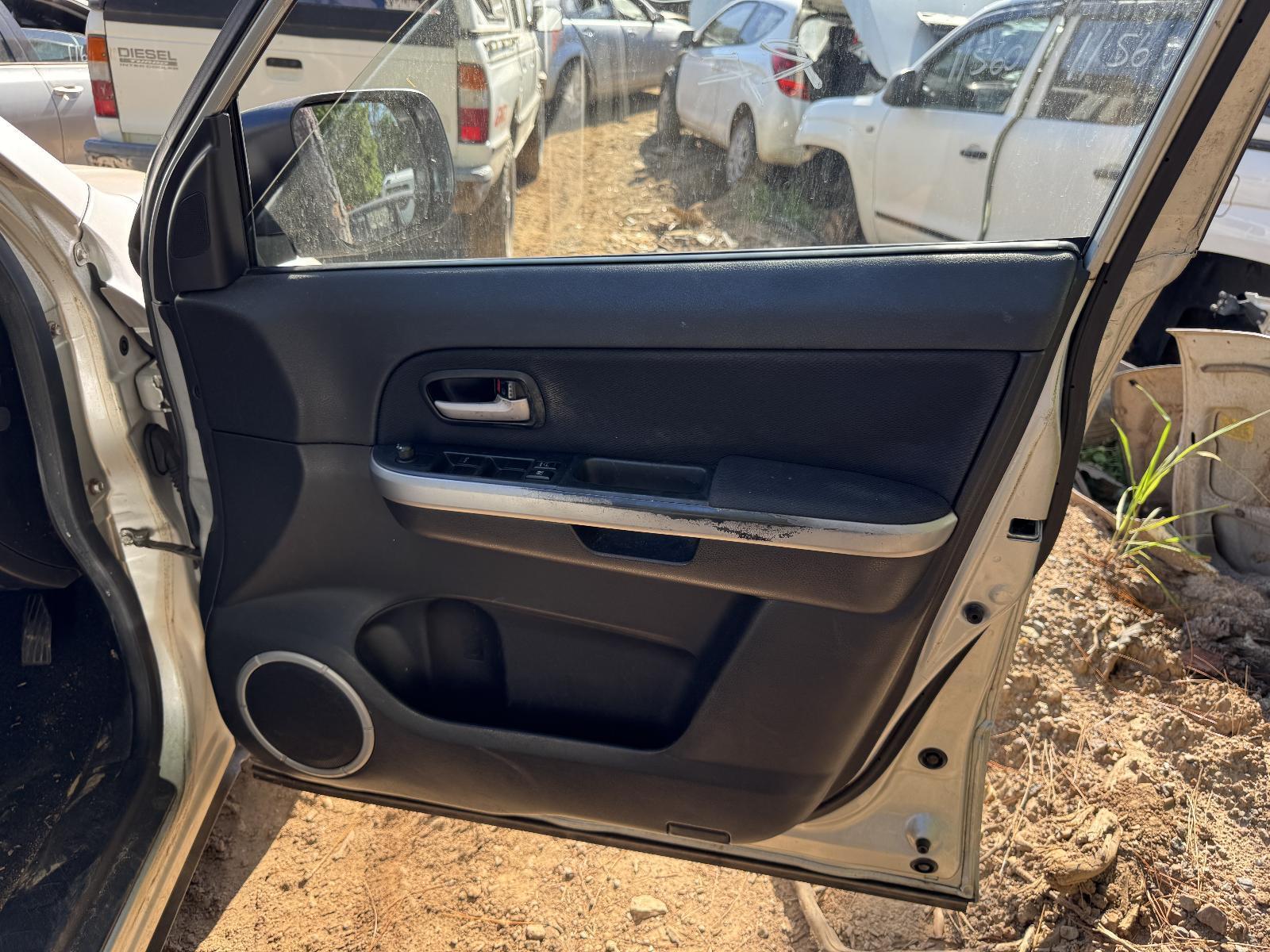 View Auto part Right Front Window Reg/Motor SUZUKI VITARA 2007
