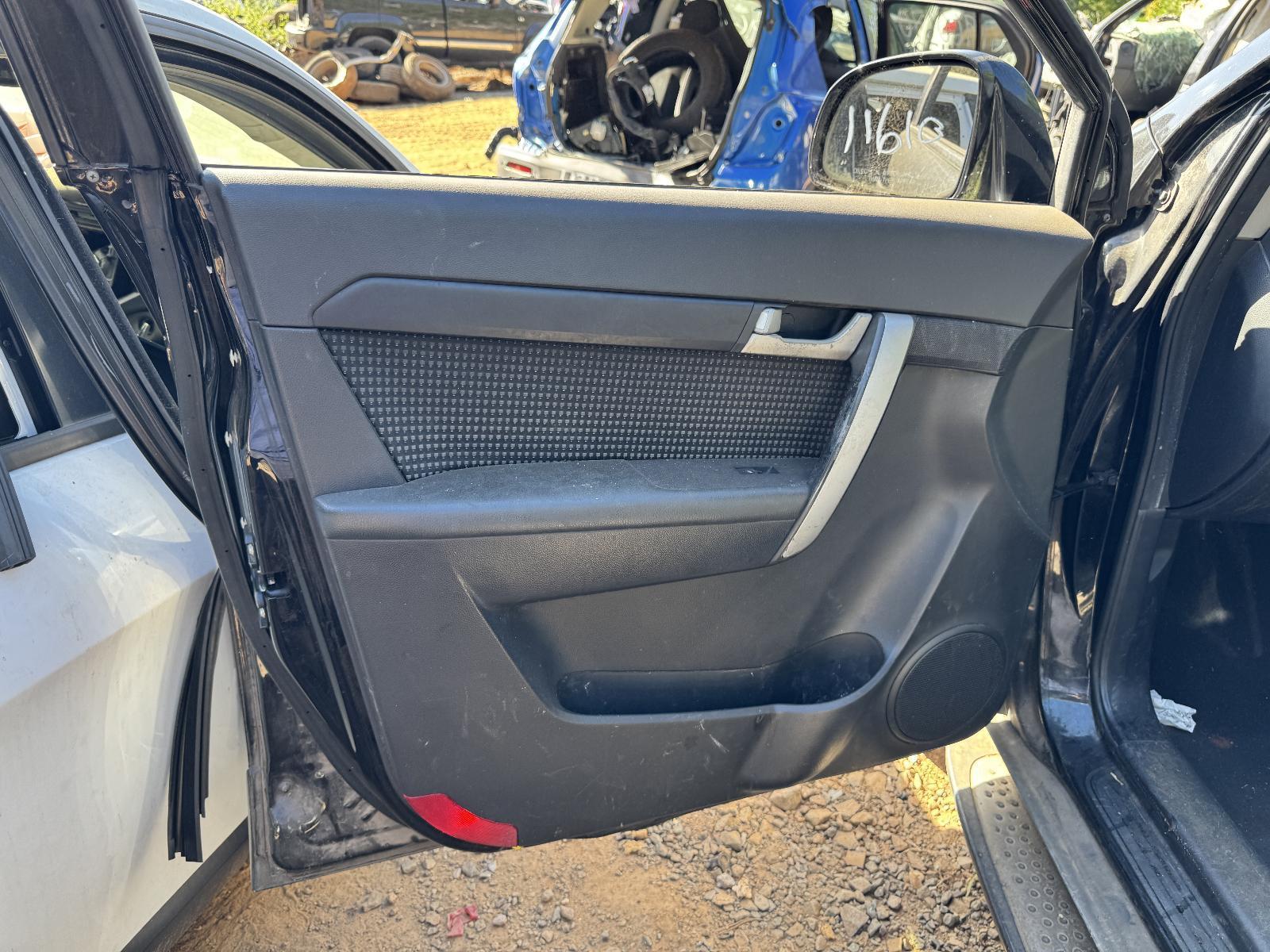 View Auto part Left Front Window Reg/Motor HOLDEN CAPTIVA 2010