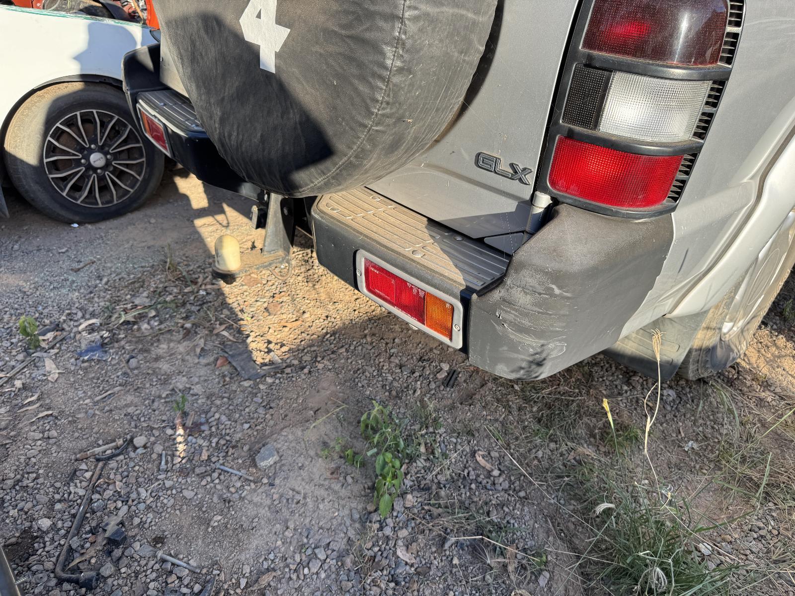 View Auto part Right Taillight MITSUBISHI PAJERO 1993