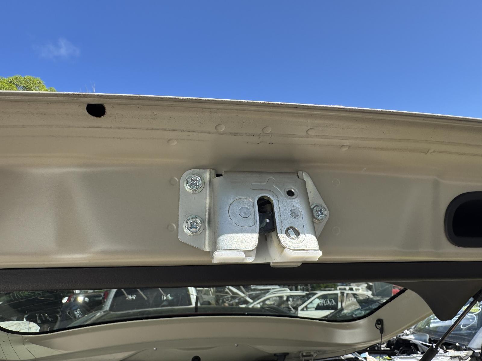 View Auto part Door/Boot/Gate Lock SUZUKI VITARA 2024