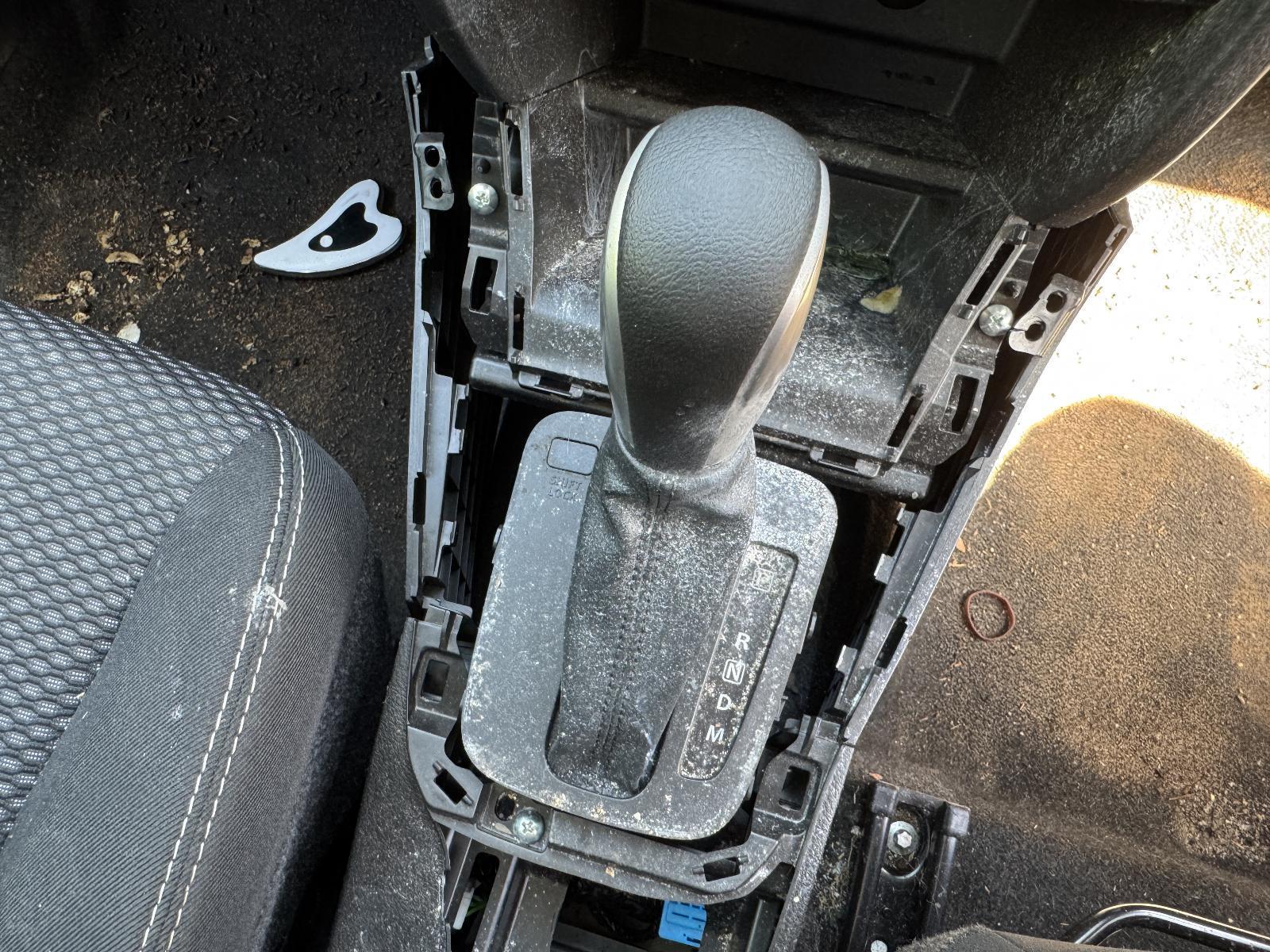 View Auto part Gear Stick/Shifter SUZUKI VITARA 2024