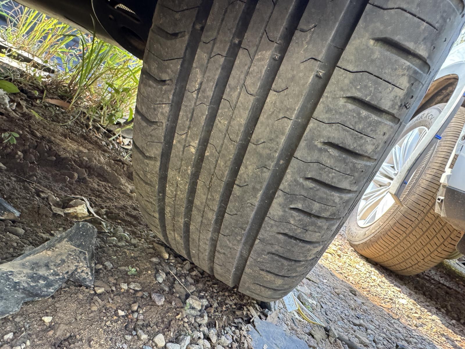 View Auto part Tyre SUZUKI VITARA 2024