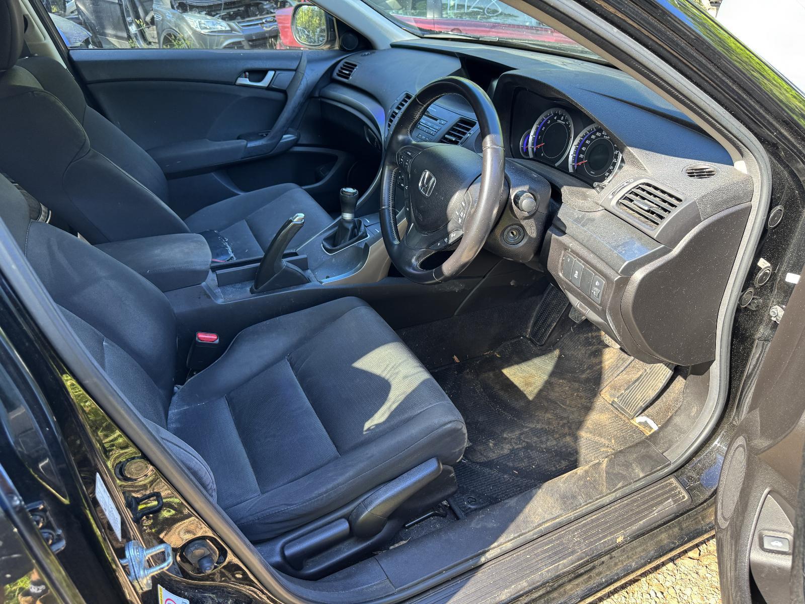 View Auto part Radio/Cd/Dvd/Sat/Tv HONDA ACCORD 2013