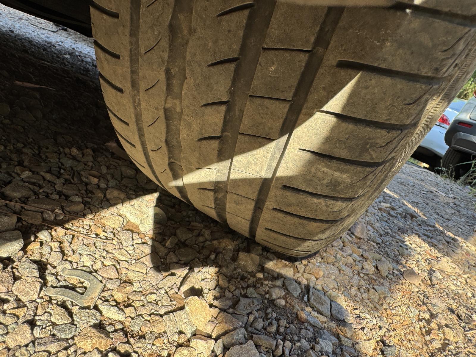 View Auto part Tyre HONDA ACCORD 2013